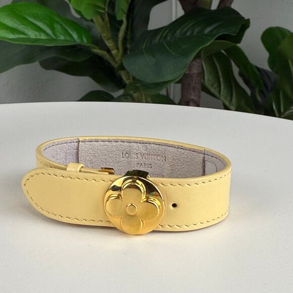 💎✨ Authentic Louis Vuitton Wish Bracelet Cream - Picture 1 of 2